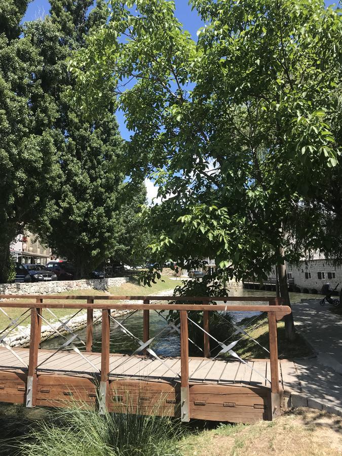 Apartman Mig Solin Extérieur photo