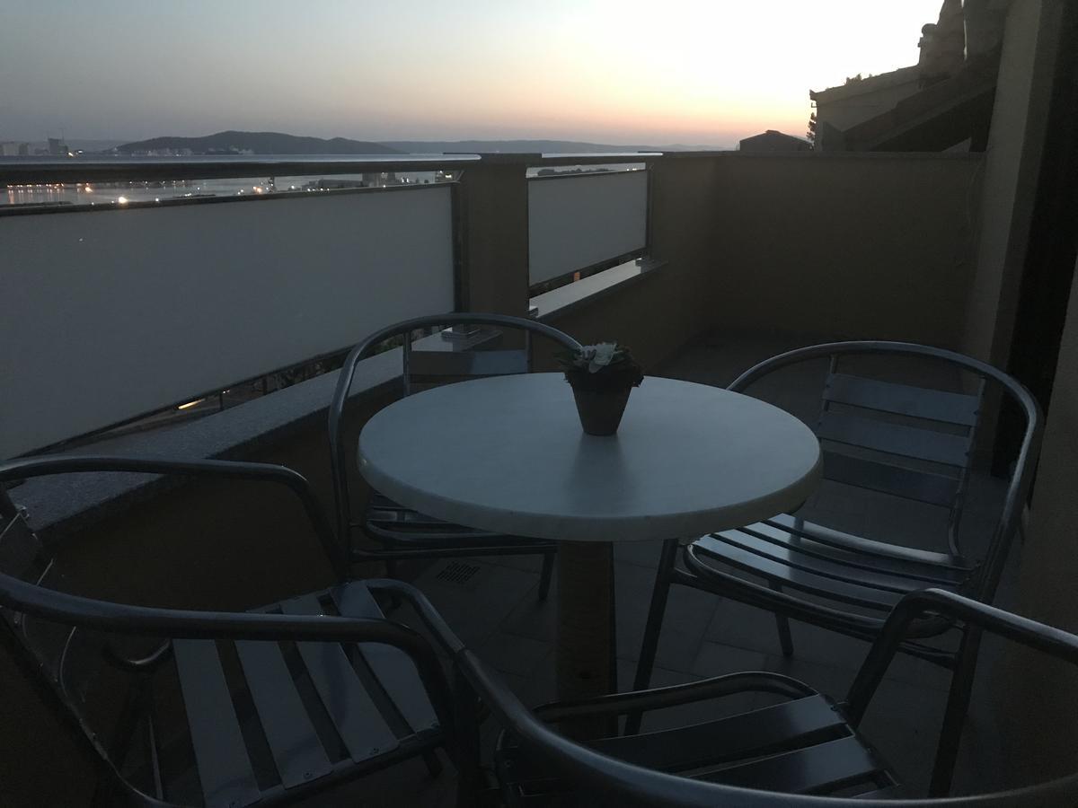 Apartman Mig Solin Extérieur photo