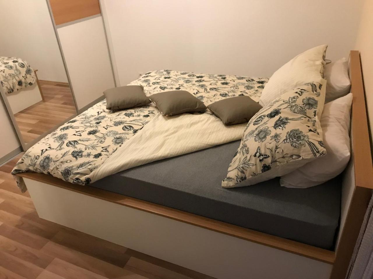 Apartman Mig Solin Extérieur photo
